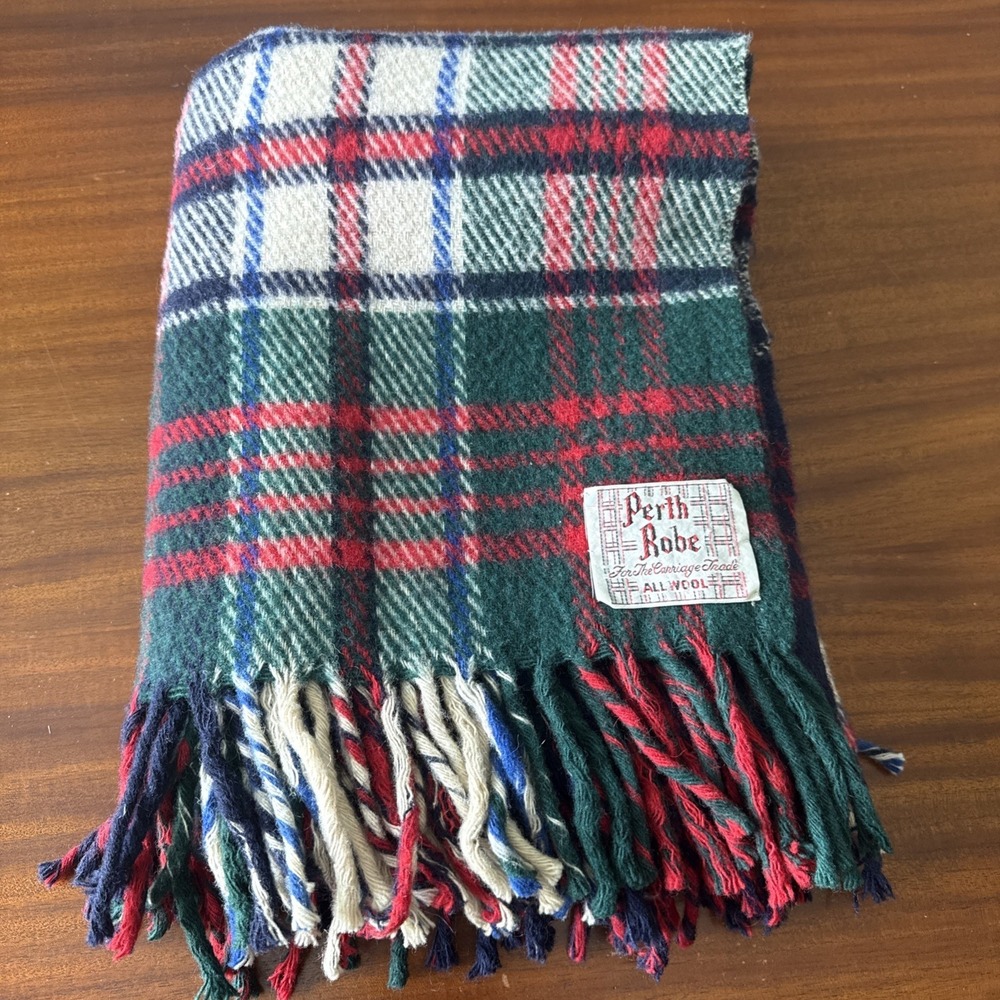 Vintage Perth Robe All Wool Tartan Plaid Throw Blanket Lap Robe 41x60 Cabin F/W